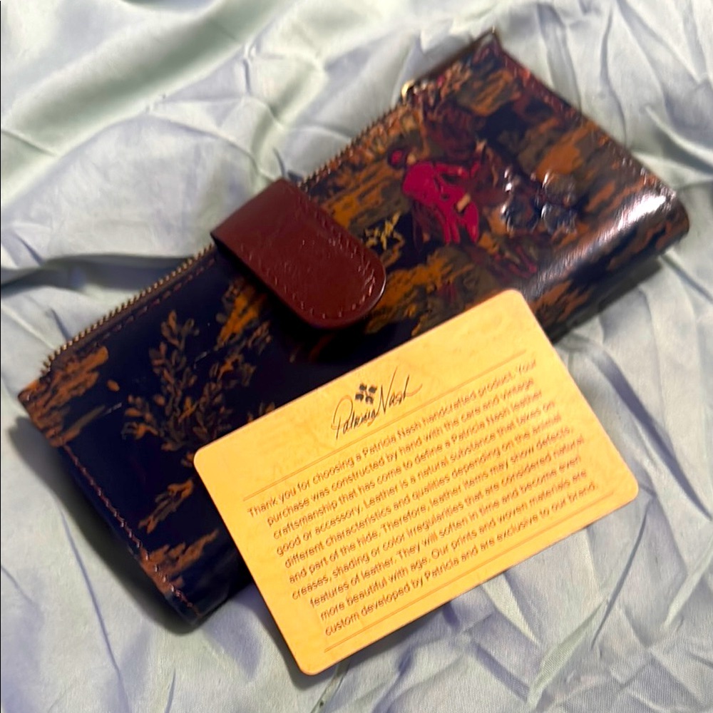 Patricia Nash wallet